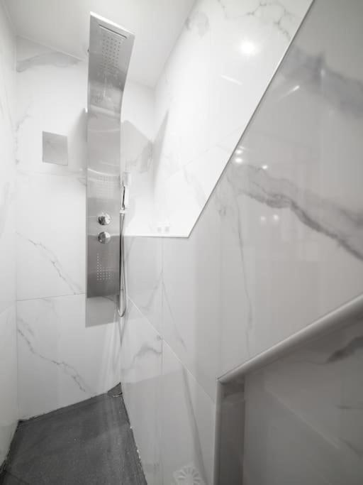 Appartement Tout Equipe Au Coeur Du Panier Vieux Port Marseille Ngoại thất bức ảnh